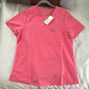 Figs Neon Pink set